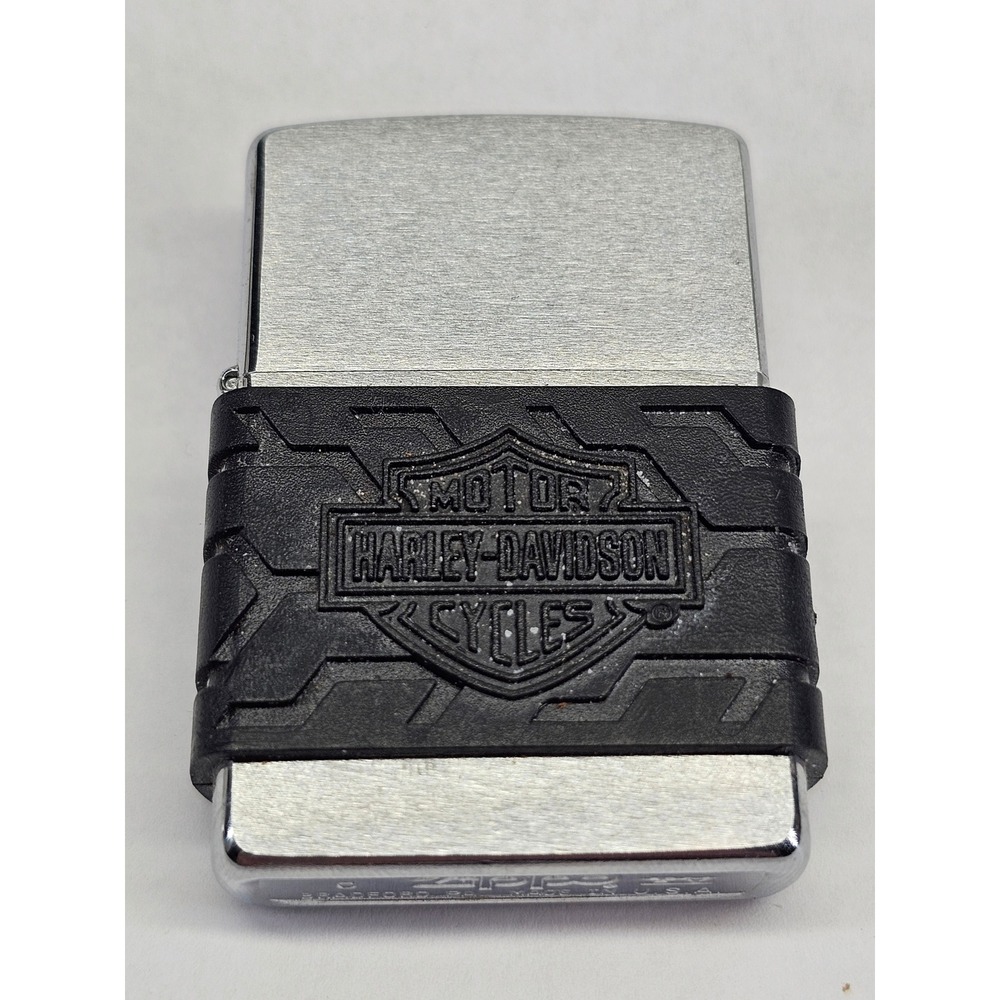 Zippo Harley-Davidson Lighter Mens Chrome 1999 Tire Tread Rubber Wrap Willie